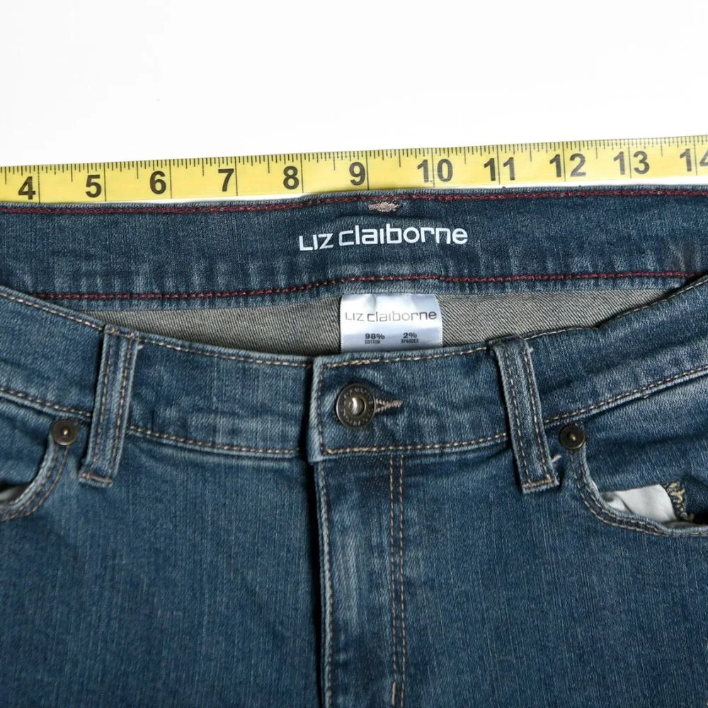 Liz Claiborne Embroidered Jeans Tapered Leg Cotton Blend Women's Size 14 - Picture 9 of 9